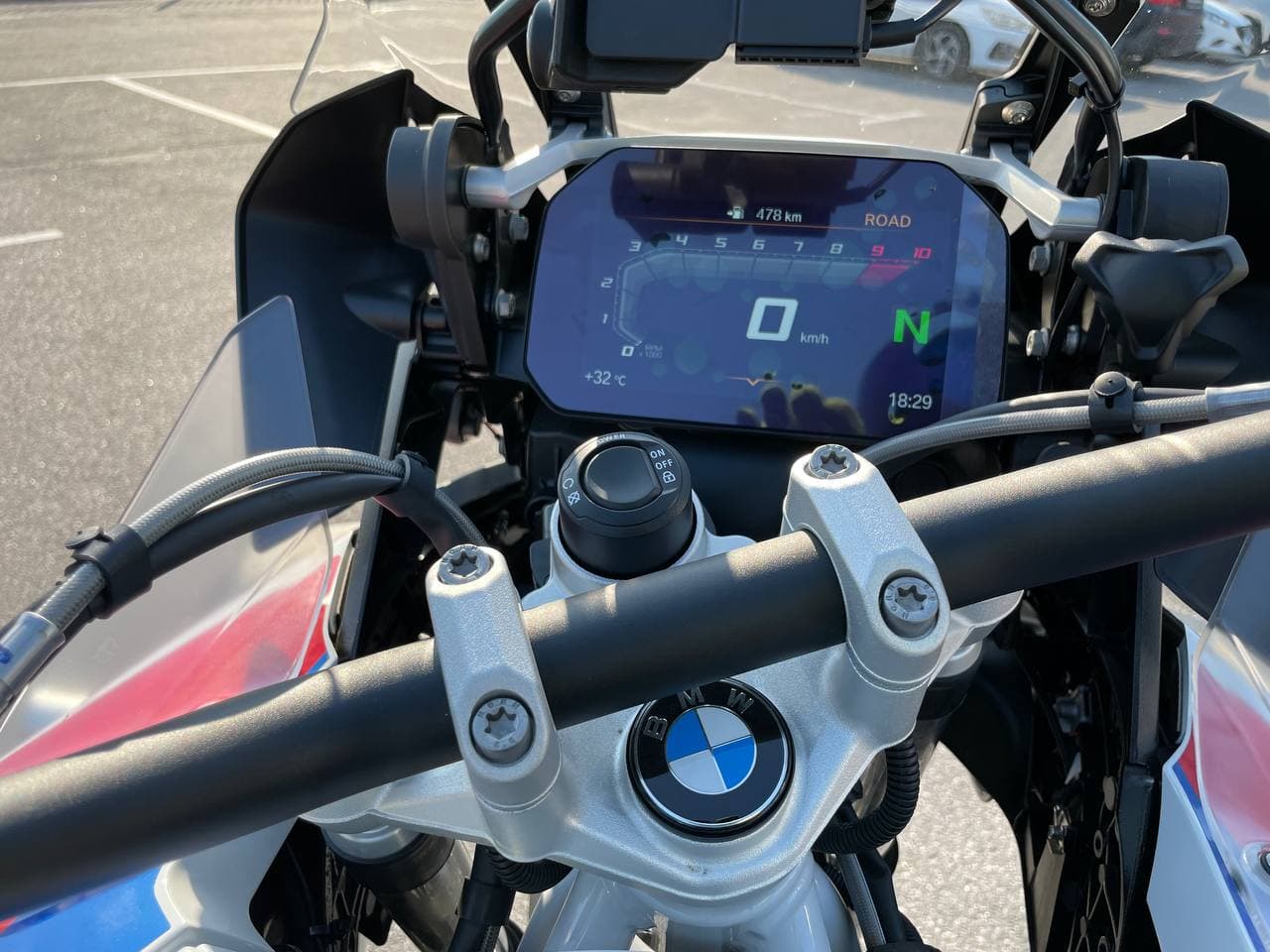 Аренда мотоцикла BMW R 1250 GS Adventure, прокат мотоцикла BMW R 1250 GS Adventure