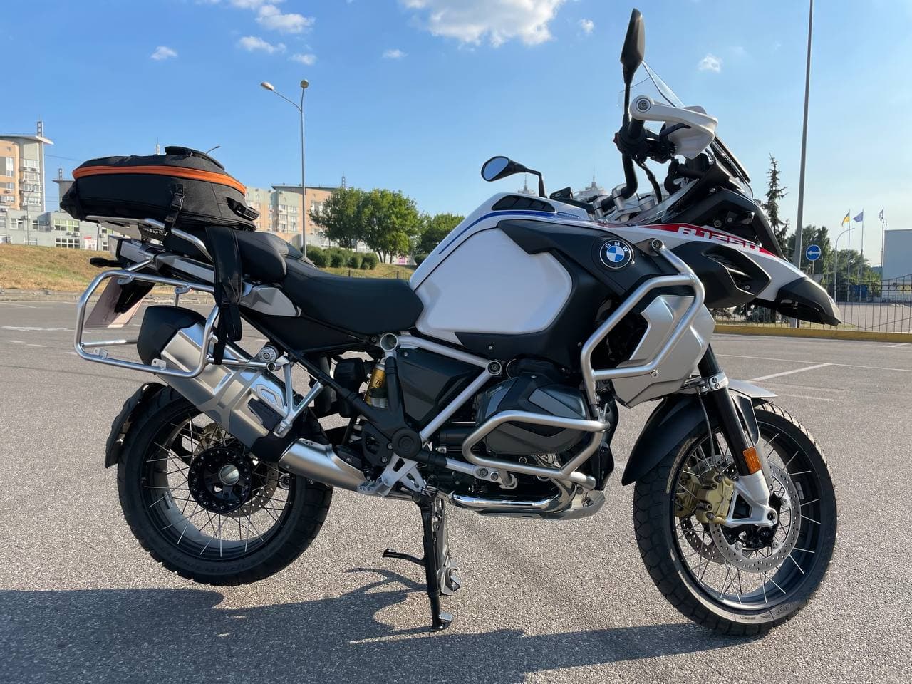 Аренда мотоцикла BMW R 1250 GS Adventure, прокат мотоцикла BMW R 1250 GS Adventure