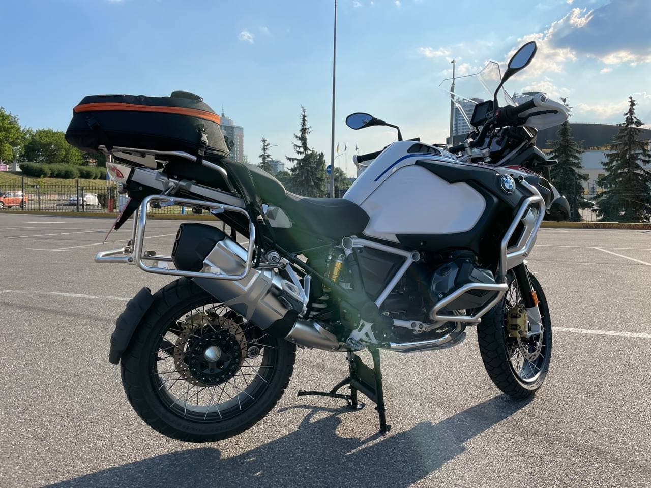 Аренда мотоцикла BMW R 1250 GS Adventure, прокат мотоцикла BMW R 1250 GS Adventure
