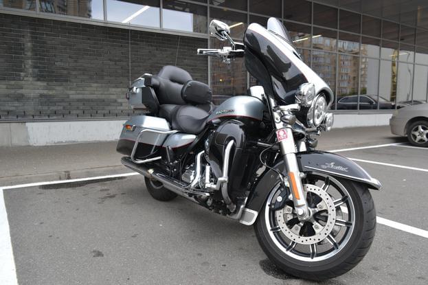 Оренда мотоцикла Harley Davidson Electra Glide Ultra Limited