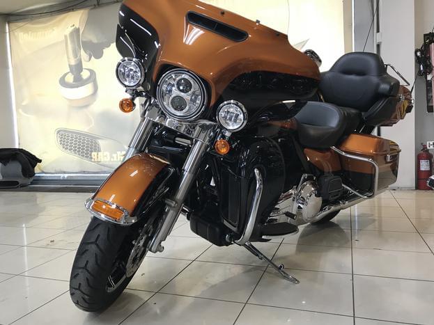 Оренда мотоцикла Harley Davidson Electra Glide Ultra Limited Orange