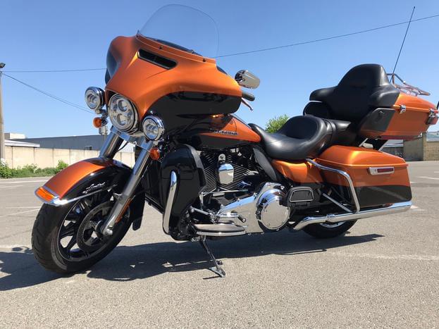 Оренда мотоцикла Harley Davidson Electra Glide Ultra Limited Orange