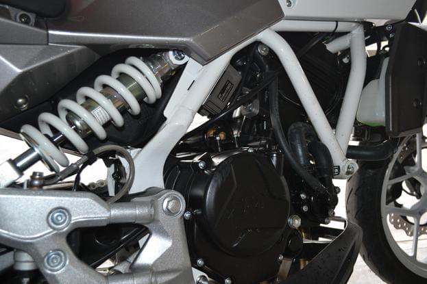 Оренда мотоцикла Hyosung GD 250 N