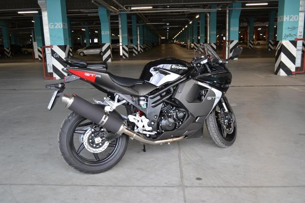 Оренда мотоцикла Hyosung GT 650 R