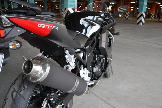 Оренда мотоцикла Hyosung GT 650 R