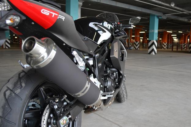 Оренда мотоцикла Hyosung GT 650 R