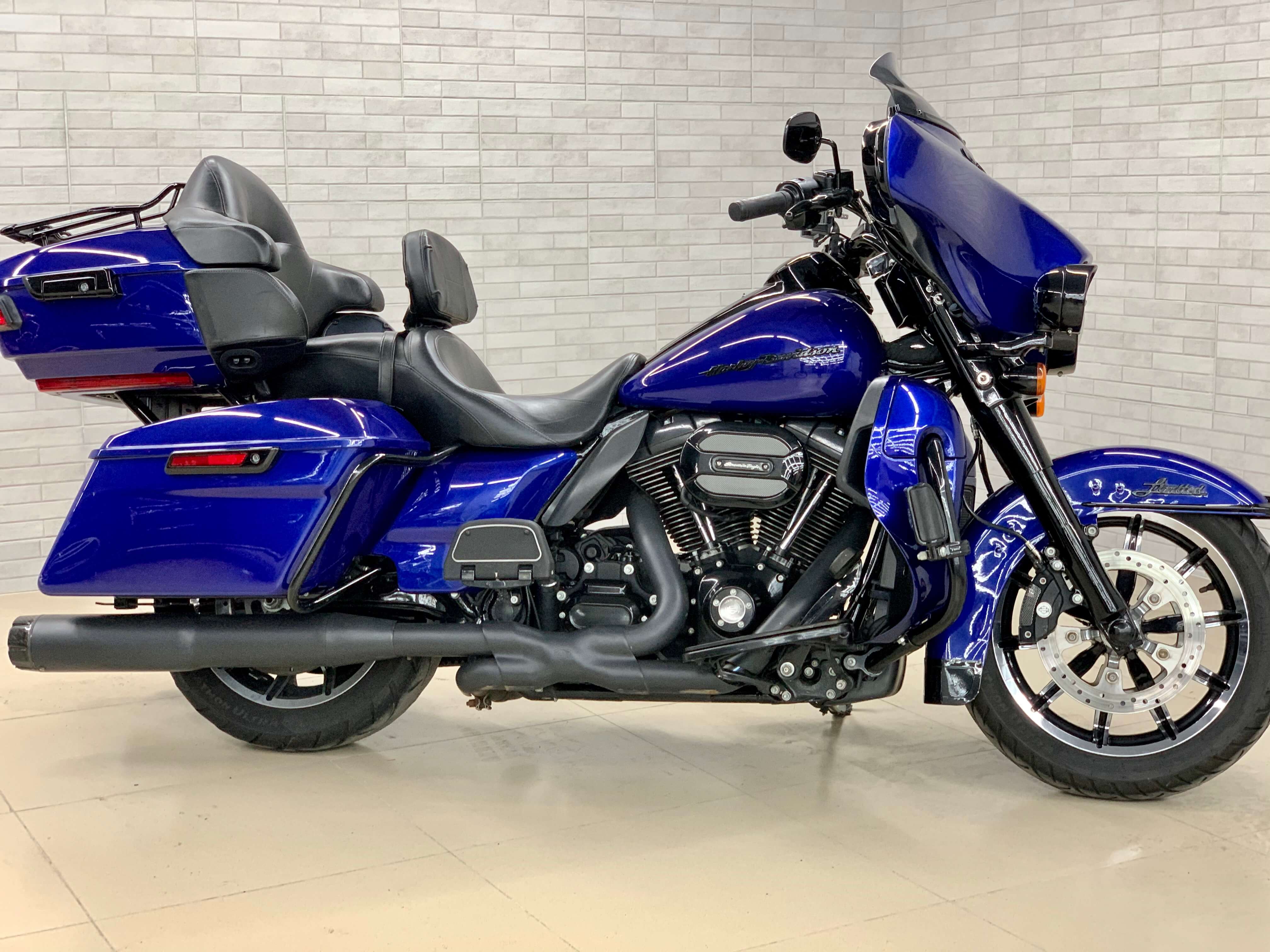 Аренда мотоцикла Harley Davidson Electra Glide Ultra Limited Dark
