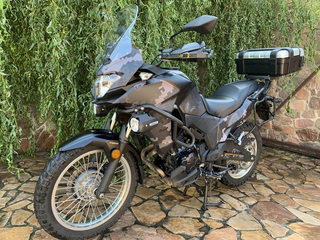 Оренда мотоцикла Kawasaki Versys-X 300