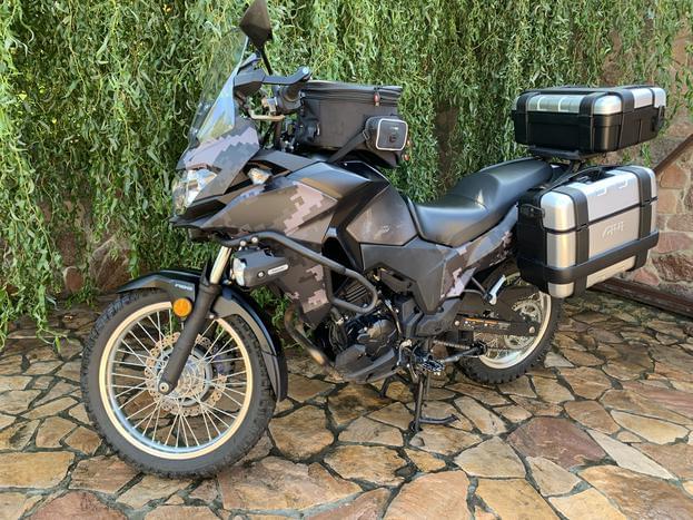 Оренда мотоцикла Kawasaki Versys-X 300